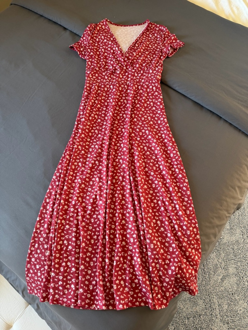 Red Floral V-Neck Maxi Dress